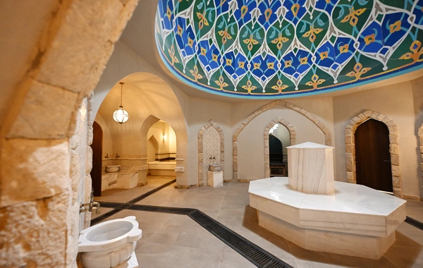 На берегу озера Иссык-Куль состоялось открытие отеля Baku Resort & Spa