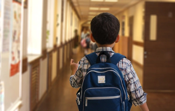 Первоклассник скончался во дворе школы