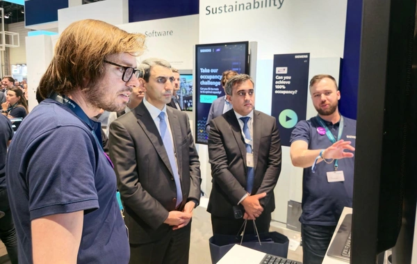 ADY "InnoTrans" beynəlxalq sərgisində geniş nümayəndə heyəti ilə təmsil olunur