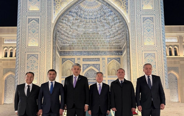 Mərkəzi Asiya ölkələri və Azərbaycanın XİN başçıları Daşkənddə İslam Sivilizasiyası Mərkəzini ziyarət ediblər