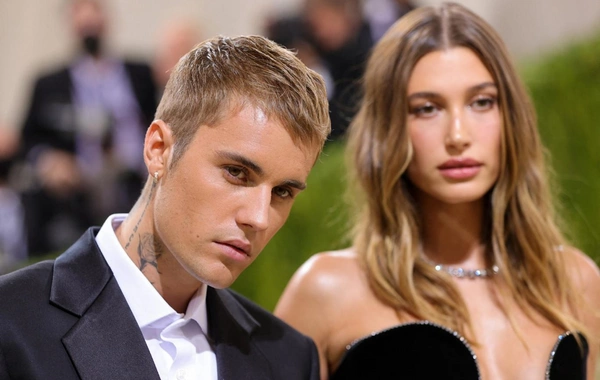 Castin Biber həyat yoldaşından boşanır?