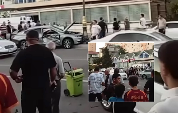 Qara Qarayevdə 4 avtomobil toqquşdu