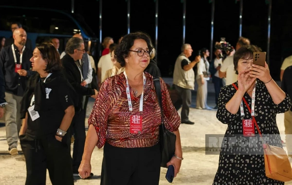 IV Şuşa Qlobal Media Forumunun iştirakçıları Qarabağ küçəsi ilə tanış olublar