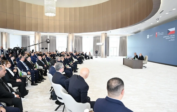 Çexiyanın Baş naziri: Bugünkü forum əməkdaşlığımızı intensivləşdirərək irəli aparacaq