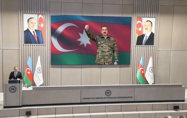 Azərbaycan Həmkarlar İttifaqları Konfederasiyasının yaradılmasının 33 illiyi qeyd olunub