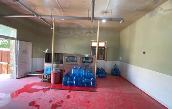 AQTA Bakıda qaydaları pozan su emalı müəssisəsinin fəaliyyətini məhdudlaşdırıb