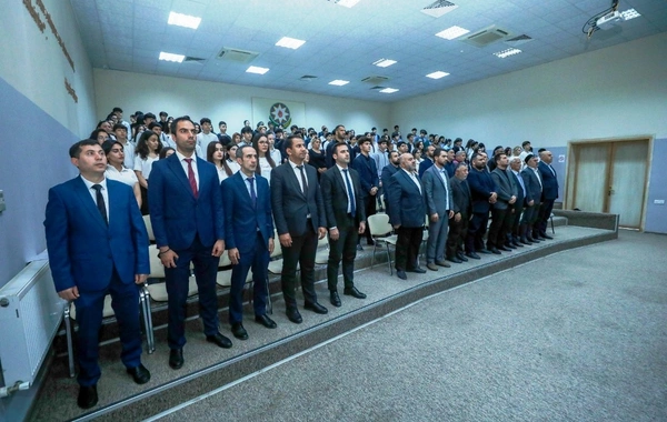 Milli dəyərlər və gənclərin gələcəyi mövzusunda tədbir keçirilib