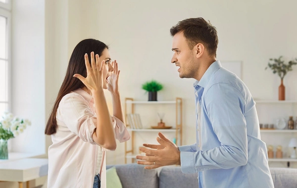 It has been revealed which couples argue about money more often