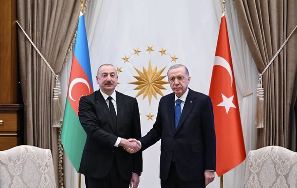 Ильхам Алиев позвонил Реджепу Тайипу Эрдогану