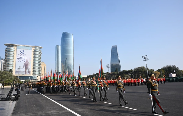 Vətən müharibəsində Qələbənin beşinci ildönümünə həsr olunmuş Hərbi parad keçirilib