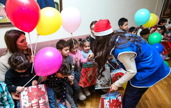 Leyla Əliyevanın təşəbbüsü ilə bir sıra uşaq müəssisələrində Yeni il tədbiri keçirilib