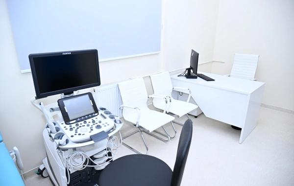 İlham Əliyev Qarabağ Universitetinin Klinikası binasının açılışında iştirak edib