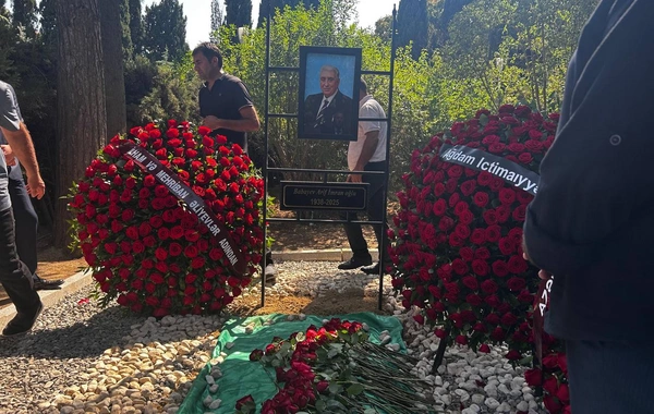 Xalq artisti Arif Babayev dəfn edildi