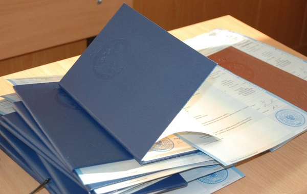 Agentlik: Bir ildə 53 nəfər tanınma üçün saxta diplom təqdim edib