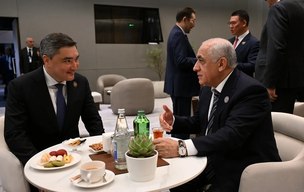 Əli Əsədov WUF13-ün açılış mərasimi çərçivəsində bir sıra görüşlər keçirib
