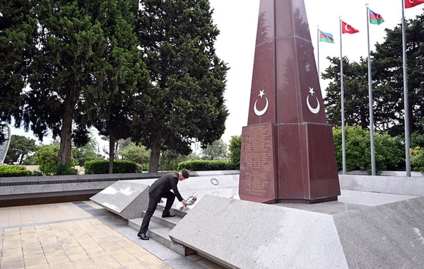 Azərbaycan və Türkiyə hərbi təhsil sahəsində əməkdaşlığı müzakirə edib