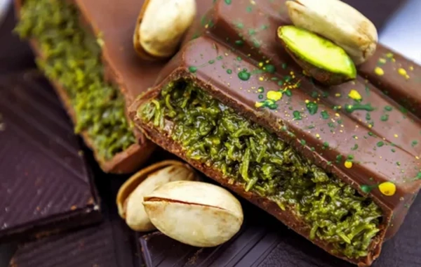 Ученые сделали тревожное заявление для любителей дубайского шоколада