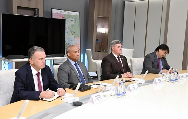 SOCAR "Chevron" ilə dekarbonizasiya məsələlərini müzakirə edib