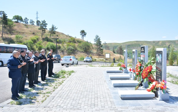 Din xadimləri Qarabağ və Şərqi Zəngəzurdakı tarixi-dini abidələri ziyarət ediblər