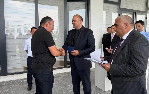 Köç karvanı Kəngərliyə çatıb, açarlar təqdim olunub