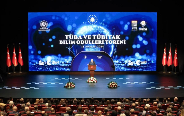 Sahibə Qafarova Rəcəb Tayyib Ərdoğanla görüşüb