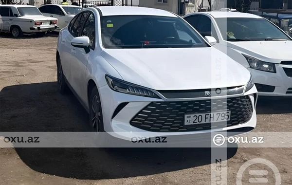 Magistral yolda sürət həddini 200-ə çatdıran sürücü saxlanılıb