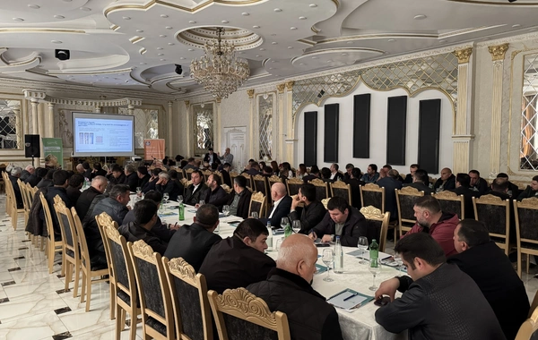 "Rövşənoğlu Agro" - "YARA" şirtkəti ilə birgə yerli fermerlər üçün ixtisaslaşmış seminar təşkil etdi