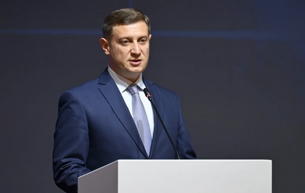 Anar İsrafilov vəzifədən getdi