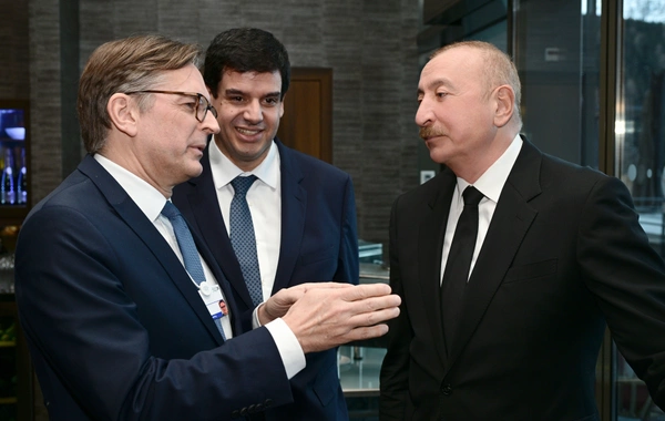 Президент Ильхам Алиев в Давосе принял участие в мероприятии "Завтрак с руководством Азербайджана"