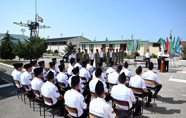 HDQ-də dalğıc kursunun növbəti buraxılış mərasimi keçirilib