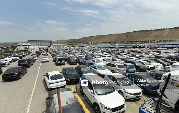 В Азербайджане повышается акцизная ставка на импортируемые подержанные легковые автомобили