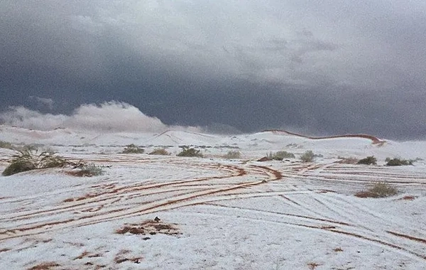 Пустыни Саудовской Аравии покрылись снегом