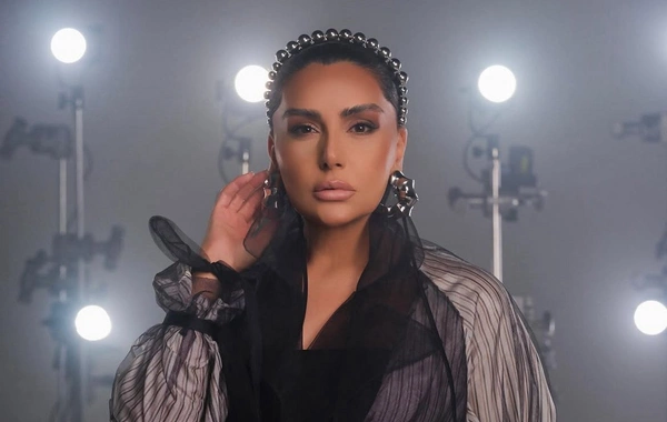 Zülfiyyə Xanbabayeva Gəli təqdim etdi