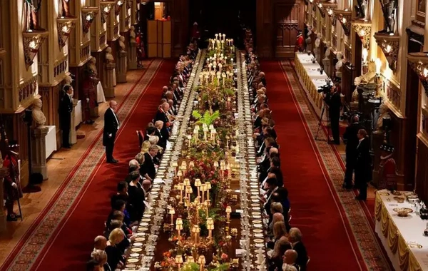 What did the royal family serve at the banquet in honor of Donald Trump?