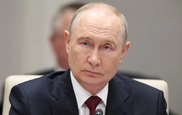 Putin biznes üçün bürokratik maneələrin aradan qaldırılmasını tələb edib