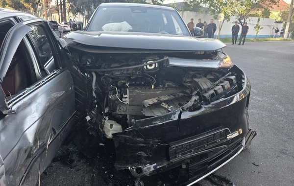 Xəyal Rza ailəsi ilə birgə Göyçayda qəzaya düşdü