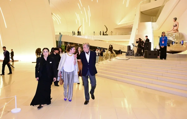 Heydər Əliyev Mərkəzində "Art Weekend"in rəsmi açılışı olub