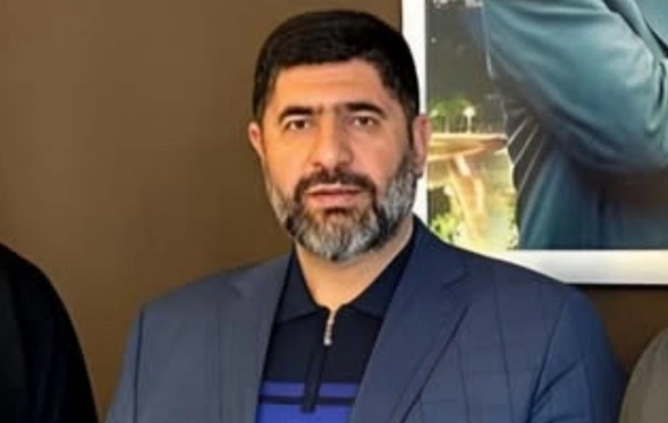 Ruslan Eyyubovun bağında tikdirdiyi məscidin 99 gümbəz var imiş