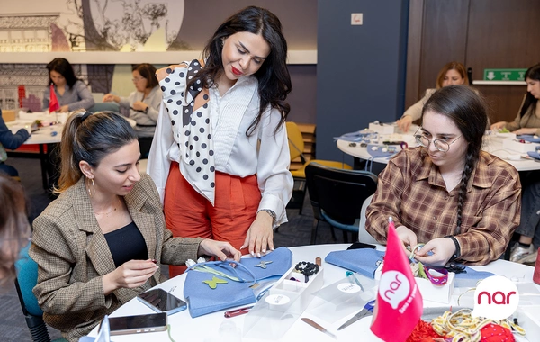 "Nar" 8 Mart münasibətilə xanım jurnalistləri təbrik etdi