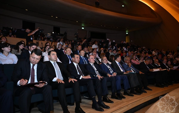 Bakıda Birinci Türkoloji Qurultayın 100 illiyinə həsr olunmuş "Türk Dünyası Həftəsi"nin açılış mərasimi olub