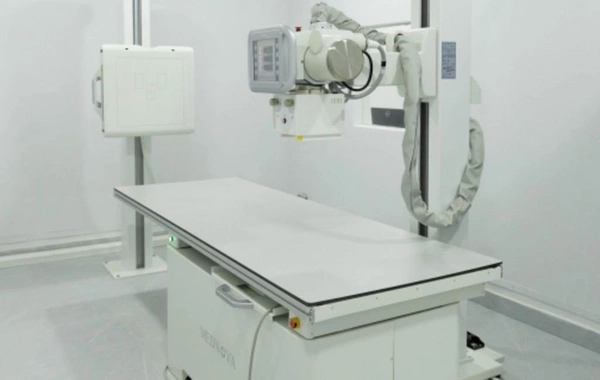 Leyla Əliyeva və Alena Əliyeva LDU-nun nəzdində yaradılmış Baytarlıq Klinikası ilə tanış olublar