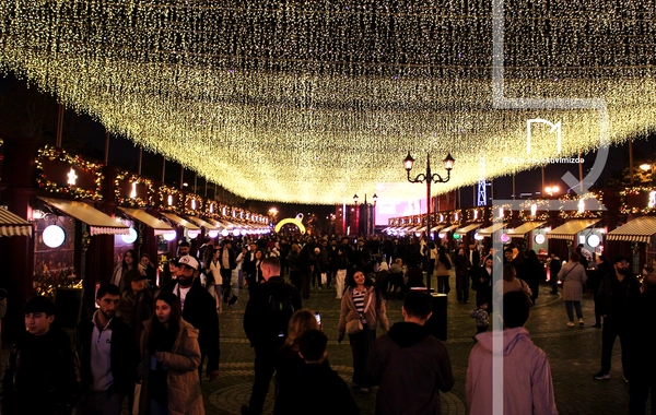 Dənizkənarı Bulvar Yeni İlə xüsusi hazırlaşıb - Bu dəfə Buz Meydançası da olacaq