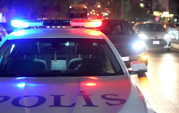 Bakı polisi avtobus, moped və motosikletlərlə bağlı hərəkətə keçdi