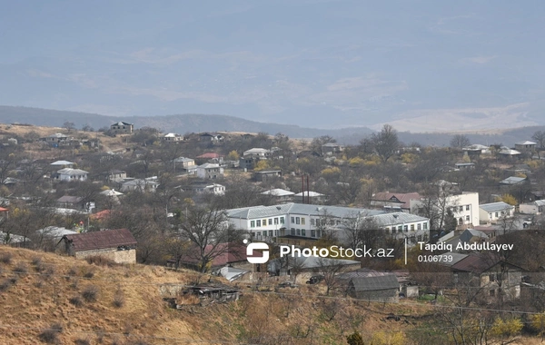 Növbəti köç karvanı Ağdərənin Vəngli kəndinə çatıb