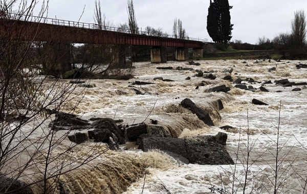 Lənkərançayda suyun səviyyəsi artıb - qabaqlayıcı tədbirlər görülür