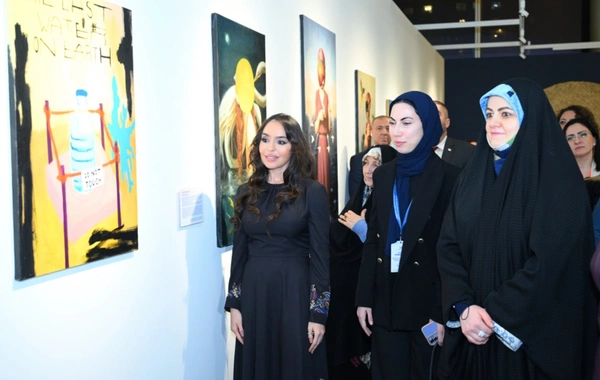 Leyla Əliyeva Mənim dənizlərim, mənim okeanlarım sərgisini ziyarət edib