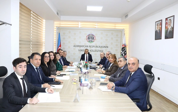 Azərbaycanda 7 vəkilə xəbərdarlıq edilib