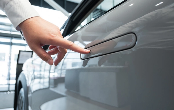 Çin avtomobili həvəskarlarının NƏZƏRİNƏ - Bu elementlə istehsal olunan maşınlar qadağan edildi