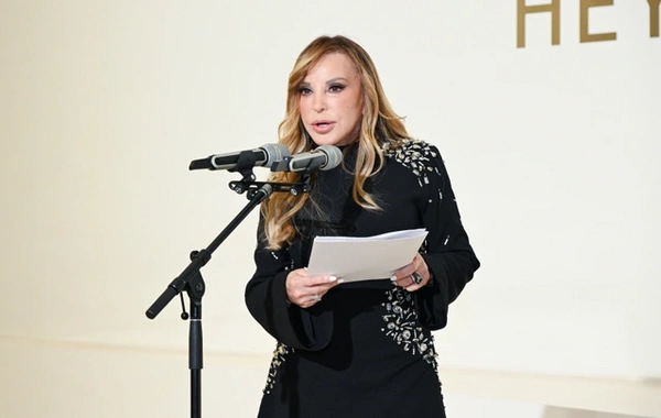 Heydər Əliyev Mərkəzində Kerol Förmenin sərgisinin açılışı olub