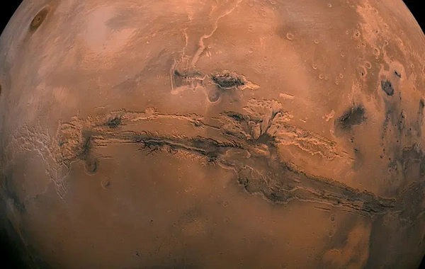 YENİ KƏŞF: Bu planetin cənubu şimalından 400 dərəcə daha istidir